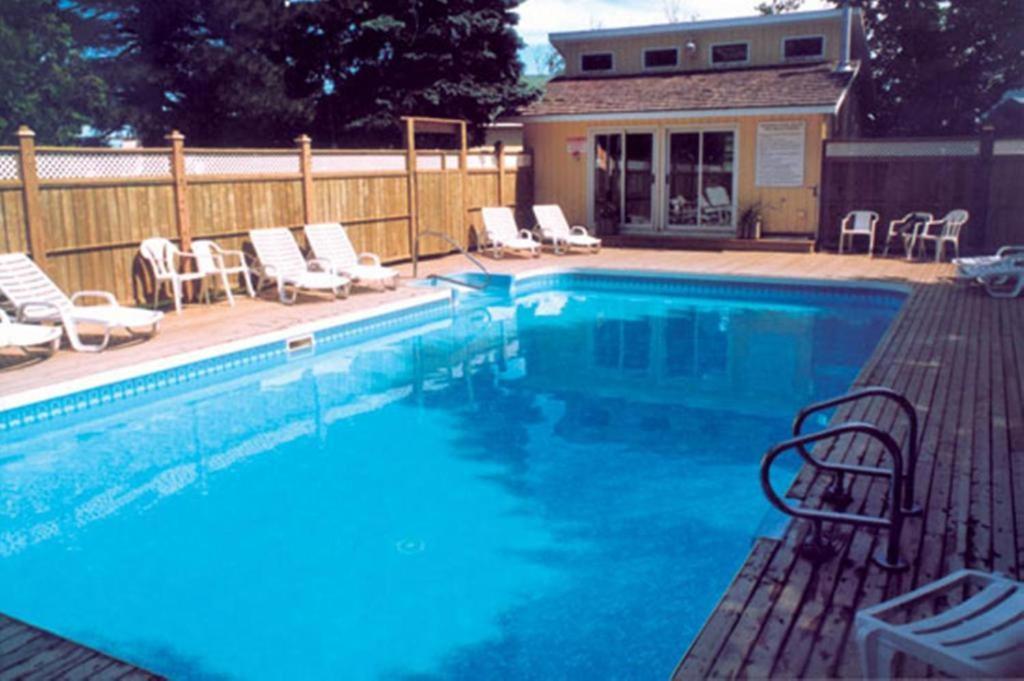 Shining Waters Country Inn Cavendish Eksteriør bilde
