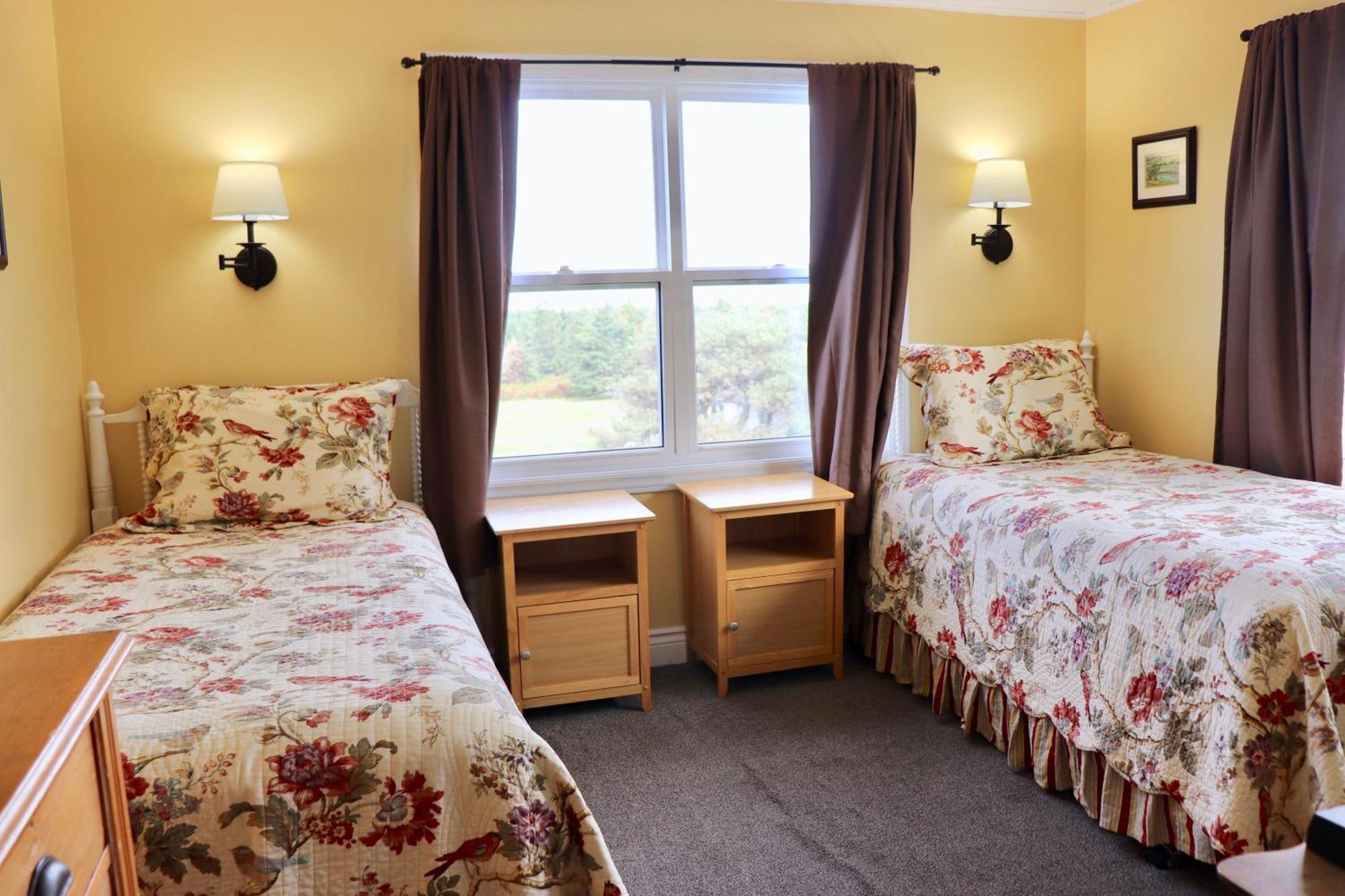 Shining Waters Country Inn Cavendish Eksteriør bilde