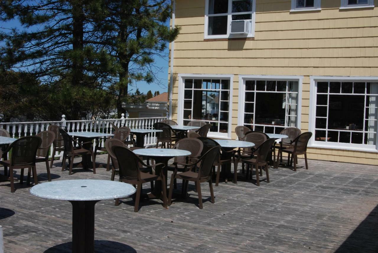 Shining Waters Country Inn Cavendish Eksteriør bilde